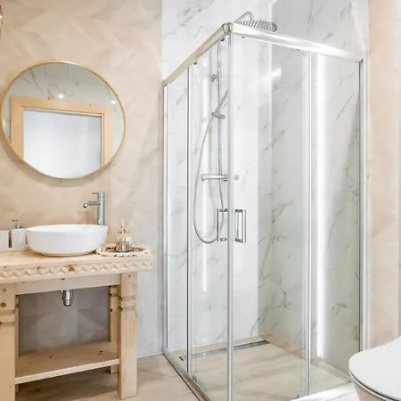 Folkova 21 - * Biały Dunajec