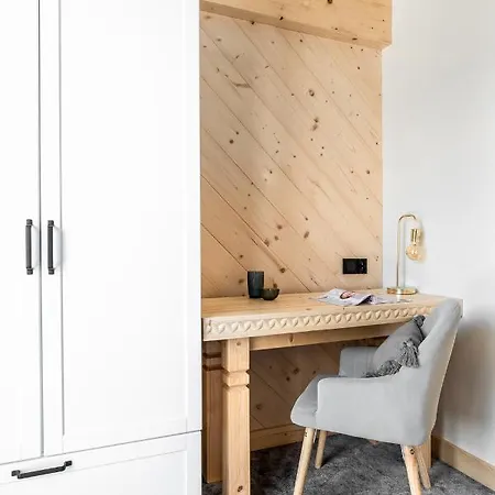 Folkova 21 - * Biały Dunajec